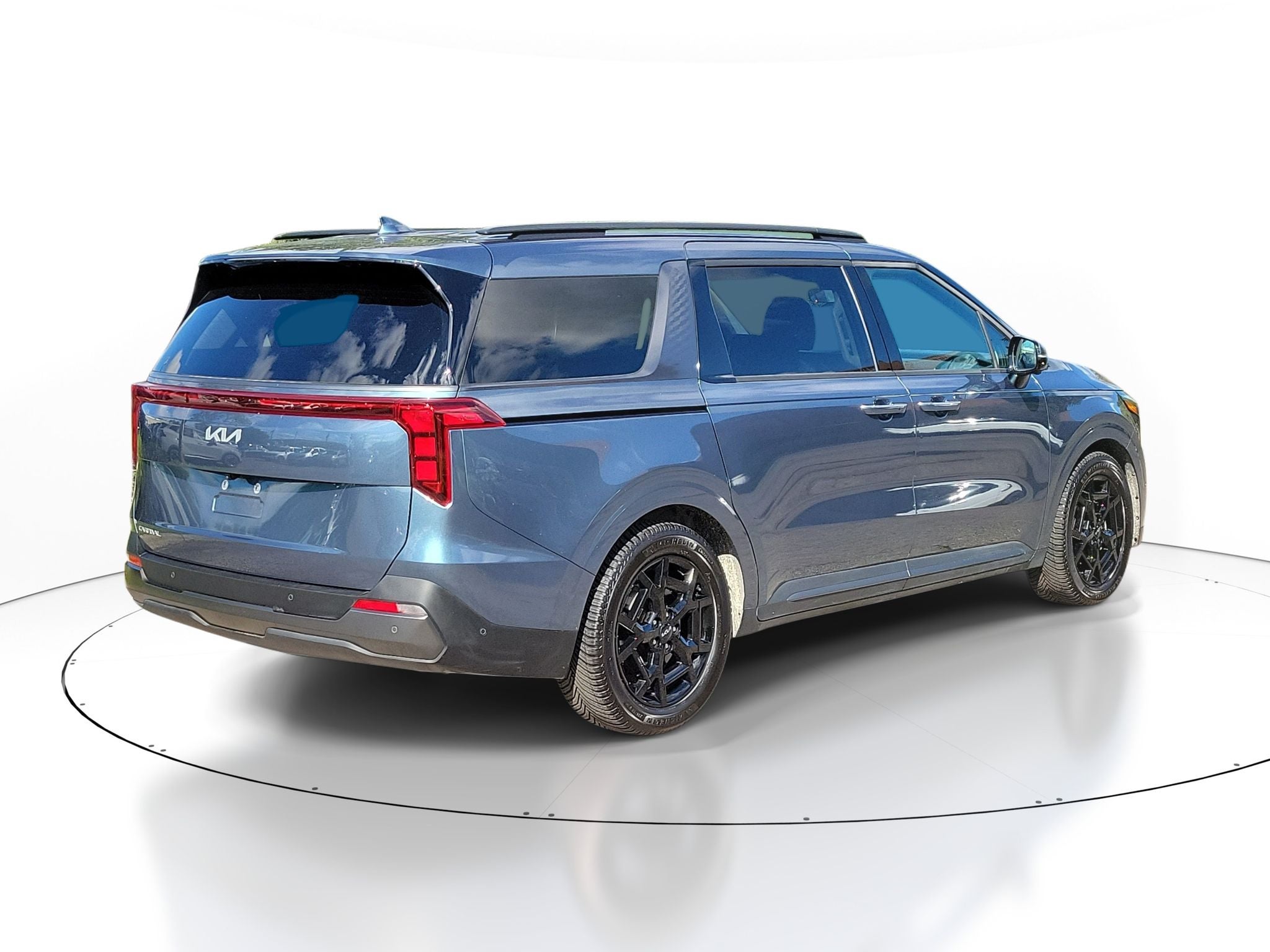 2025 Kia Carnival SX