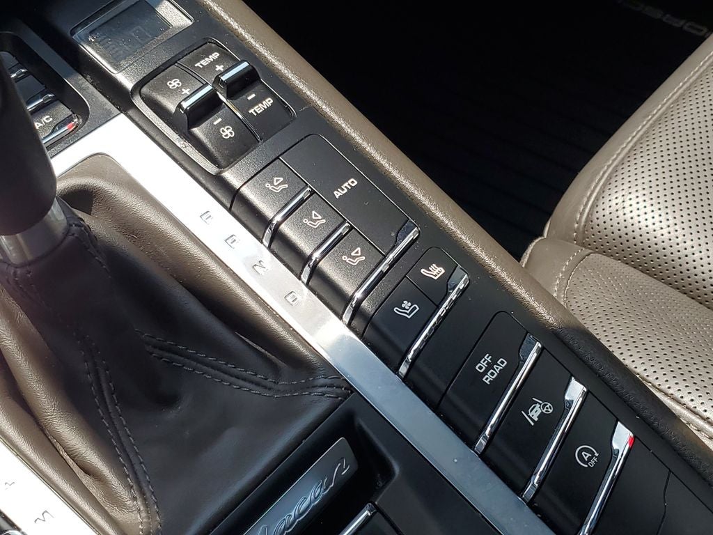 2016 Porsche Macan Turbo