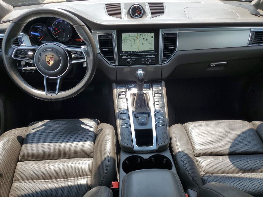 2016 Porsche Macan Turbo