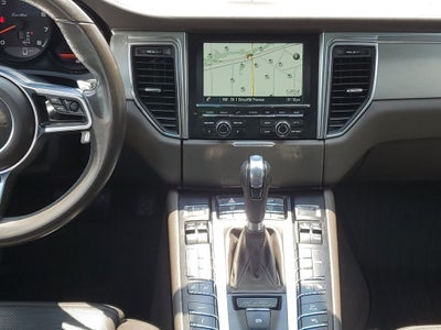 2016 Porsche Macan Turbo