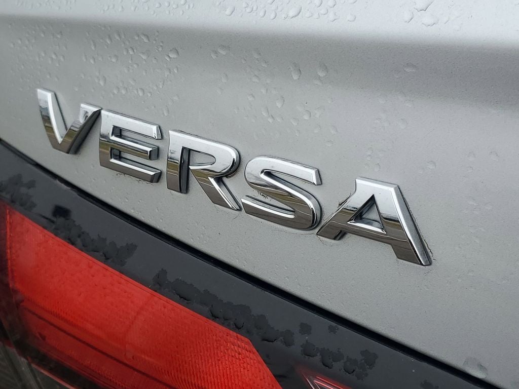 2023 Nissan Versa SV