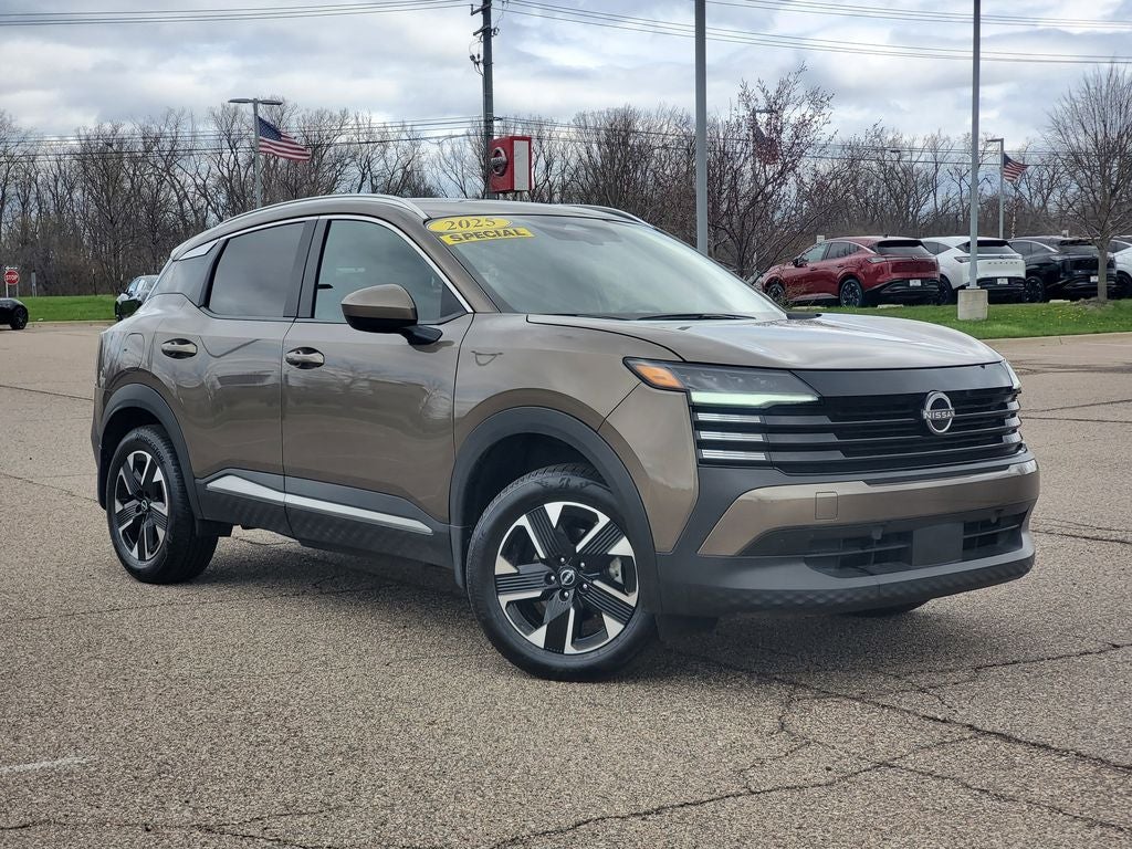 2025 Nissan Kicks SV