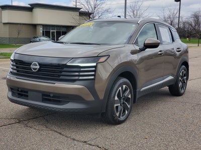 2025 Nissan Kicks SV