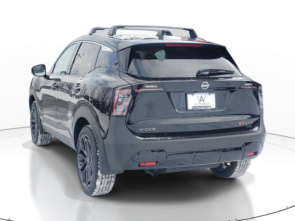 2026 Nissan Kicks SR