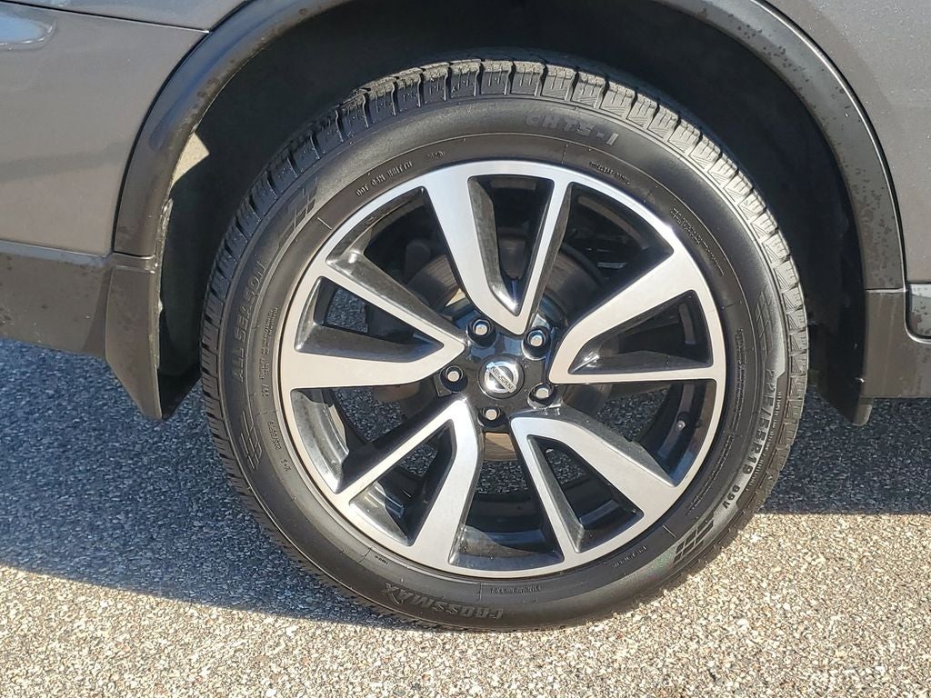 2020 Nissan Rogue SL