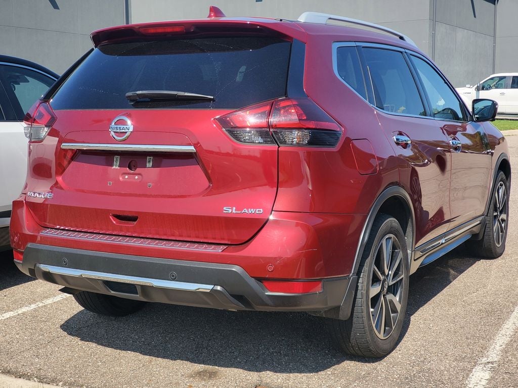 2020 Nissan Rogue SL