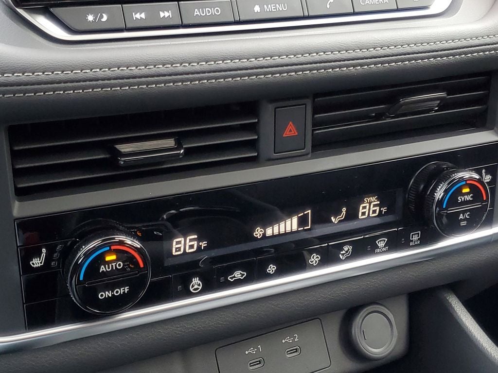 2026 Nissan Rogue Dark Armor