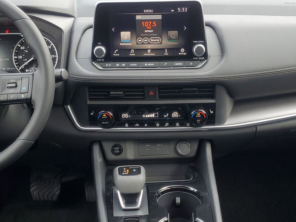 2026 Nissan Rogue Dark Armor