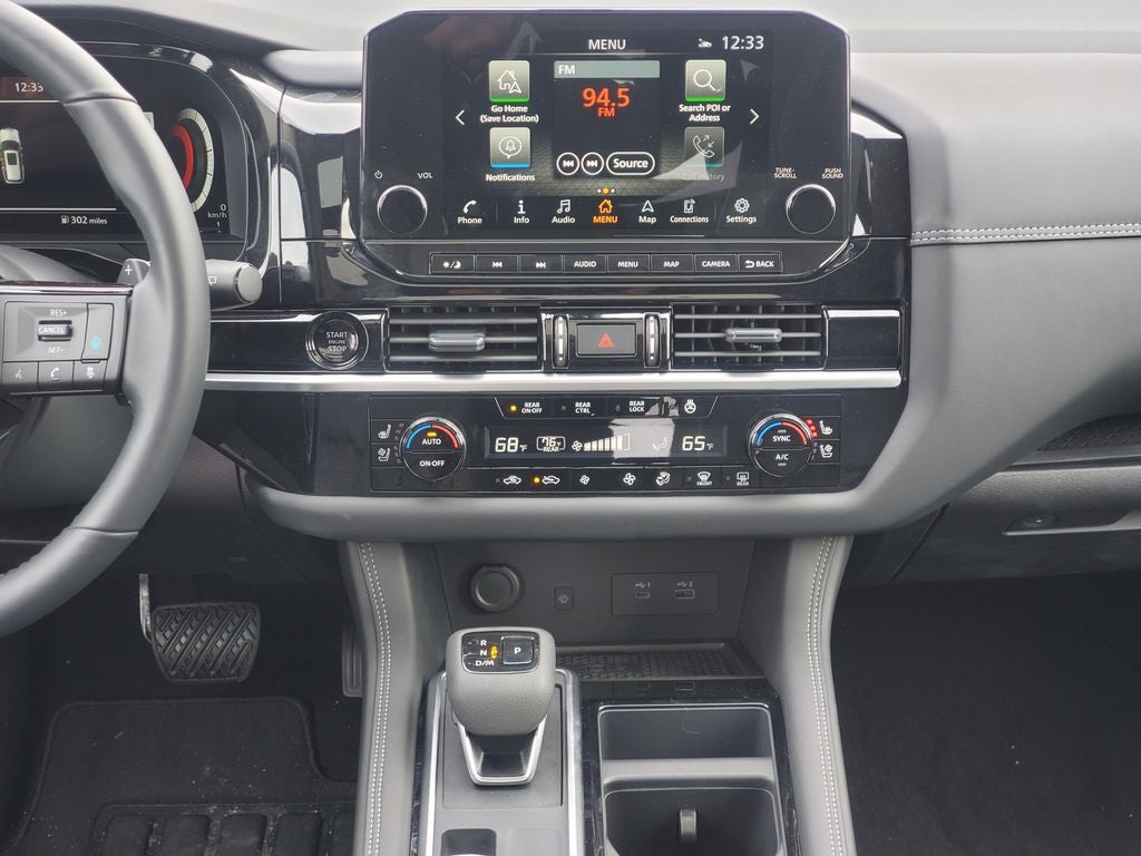 2025 Nissan Pathfinder Platinum