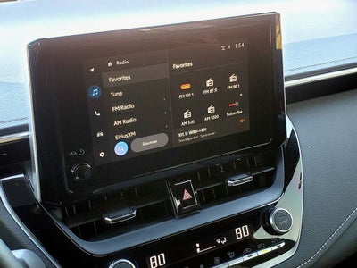 2025 Toyota Corolla Hatchback XSE