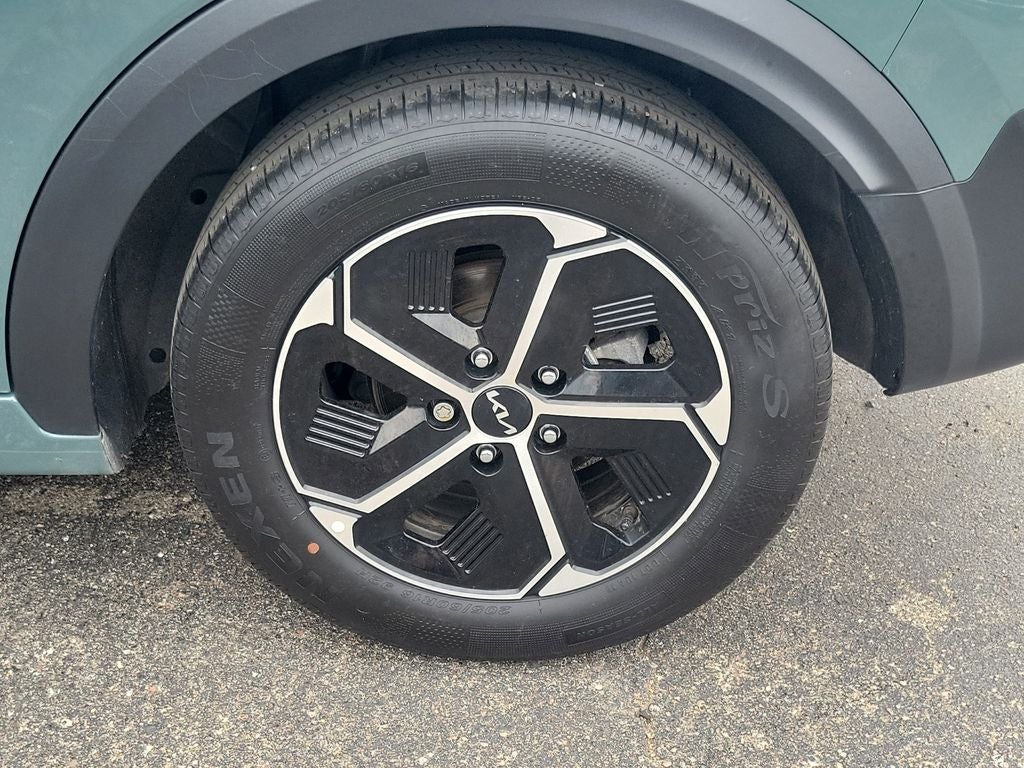 2023 Kia Niro EX